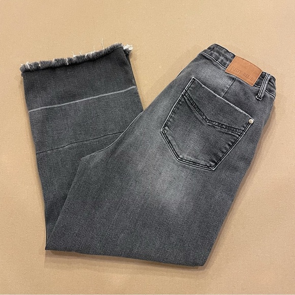Just Blue Wide Leg Cropped Jeans Washed Grey Size 15/32 - Picture 1 of 14